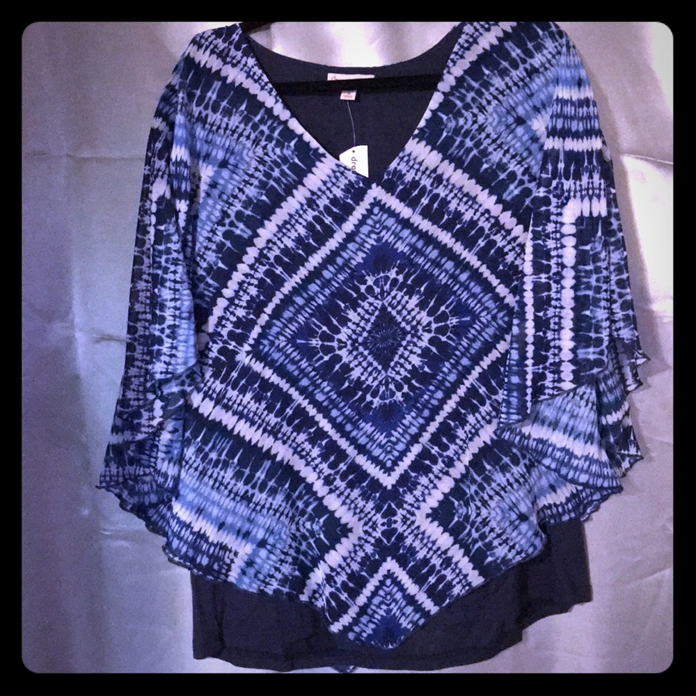 SOLD💰V-neck Tank with Chiffon Overlay